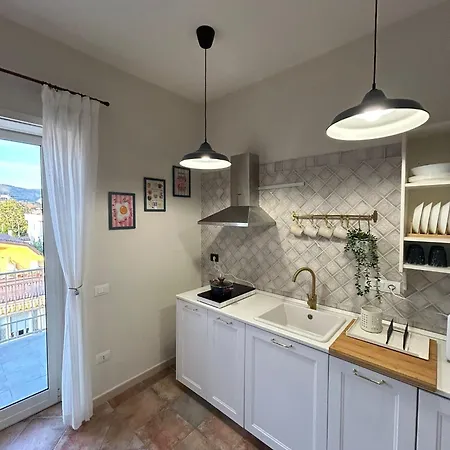 Dimora Reale - Charming House Caserta Apartamento